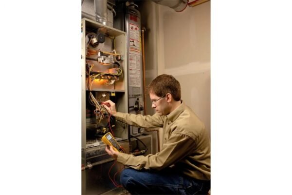 FLUKE 116 DIGITAL HVAC MULTIMETER